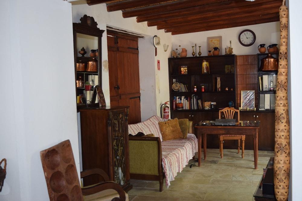 Lasa Heights Hotel Kültér fotó