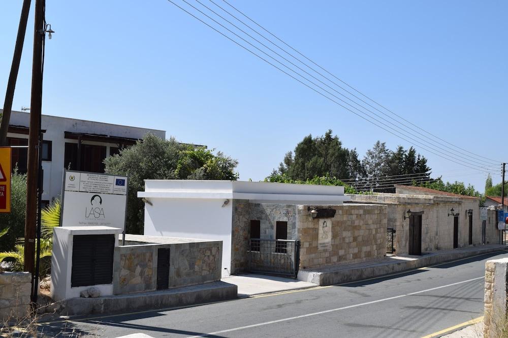 Lasa Heights Hotel Kültér fotó